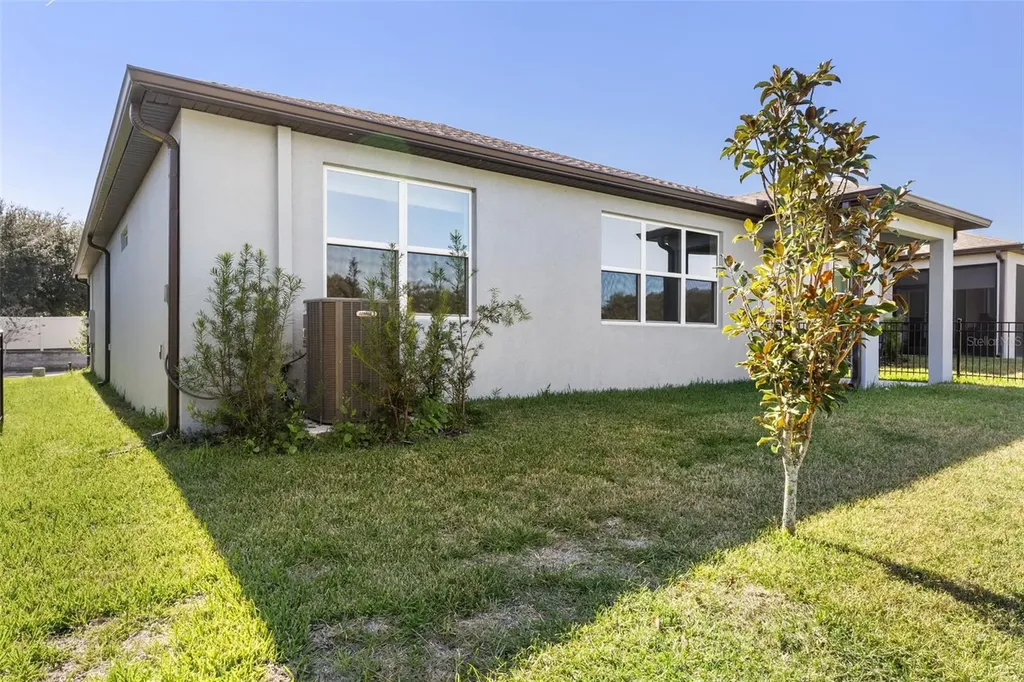 36887 Highland Meadows Court Zephyrhills FL 33542