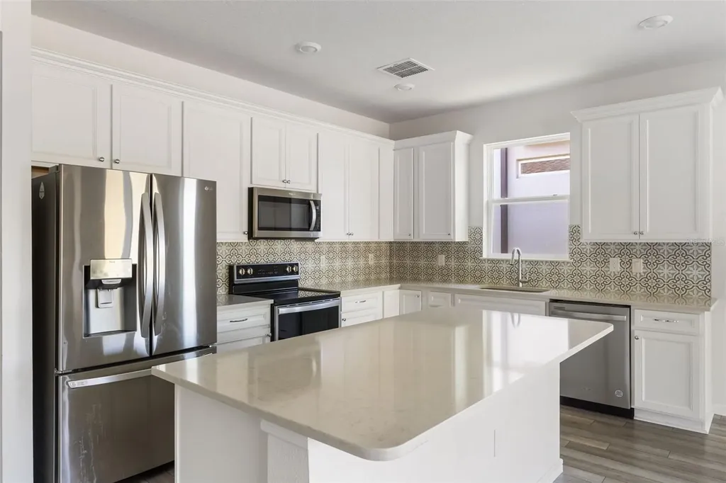36887 Highland Meadows Court Zephyrhills FL 33542