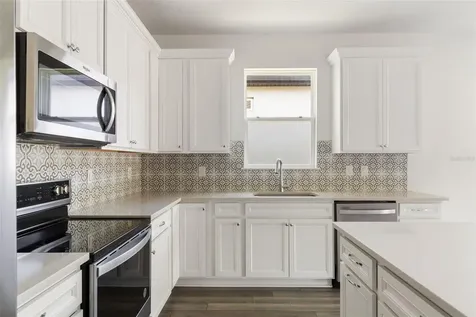 36887 Highland Meadows Court Zephyrhills FL 33542