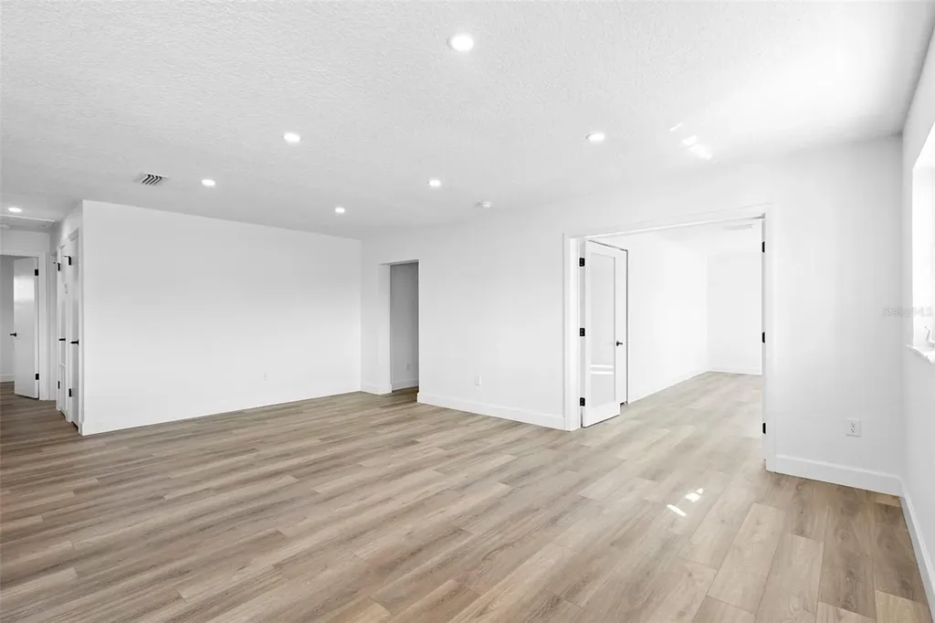 3321 Mahalia Place Orlando FL 32805