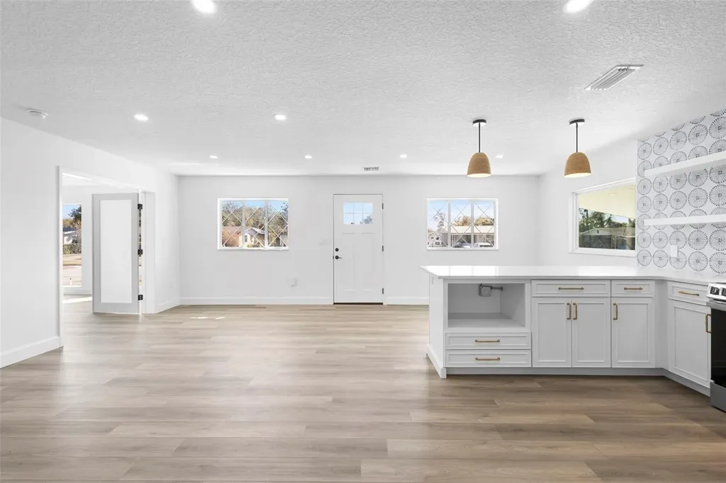 3321 Mahalia Place Orlando FL 32805