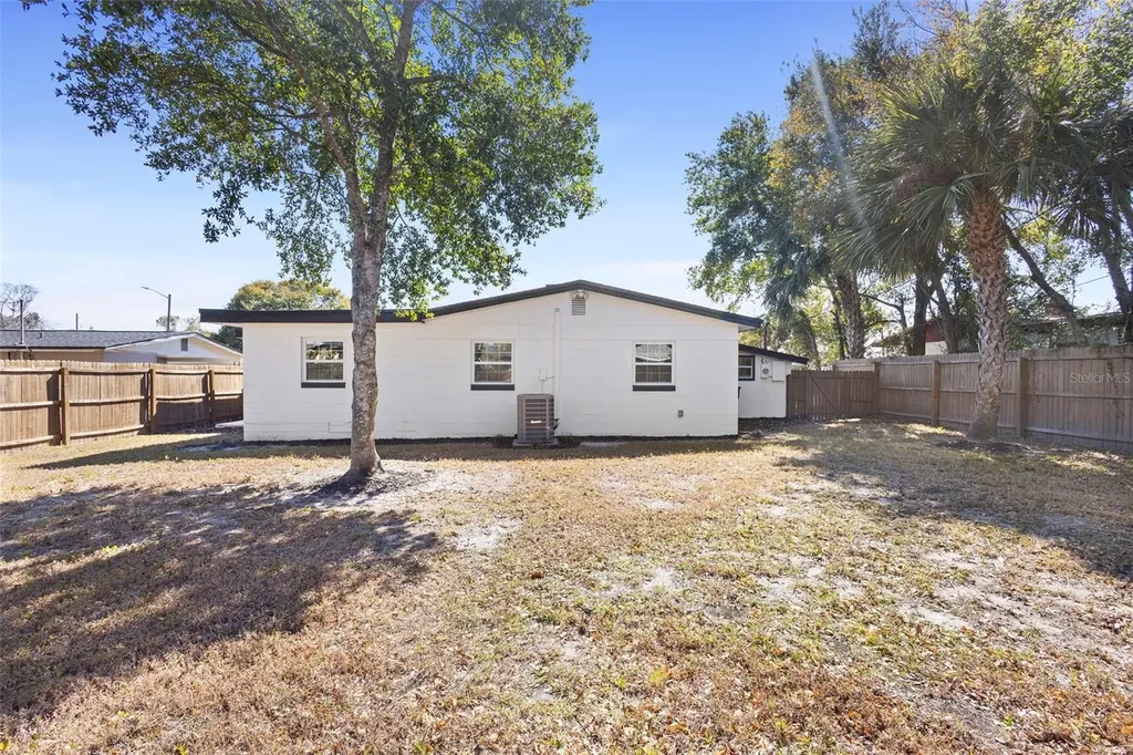 3321 Mahalia Place Orlando FL 32805