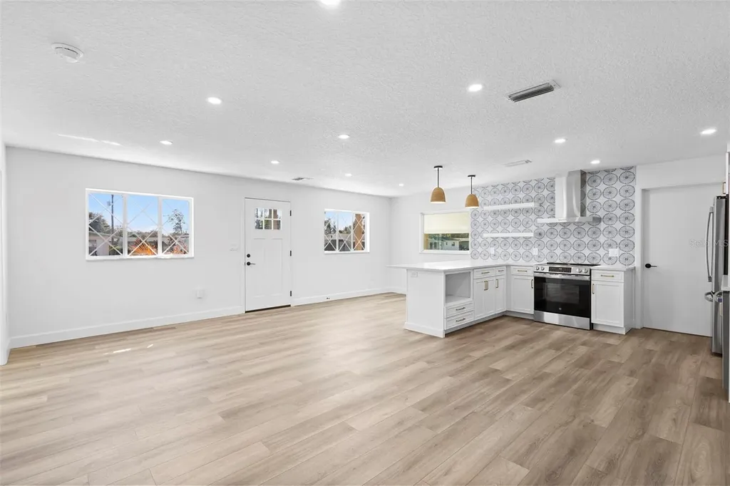 3321 Mahalia Place Orlando FL 32805