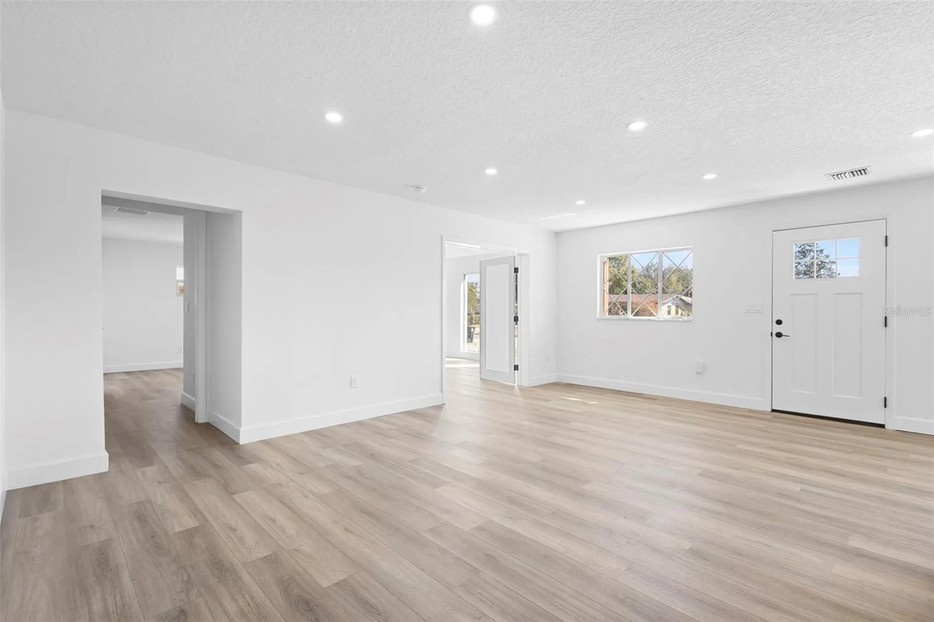 3321 Mahalia Place Orlando FL 32805