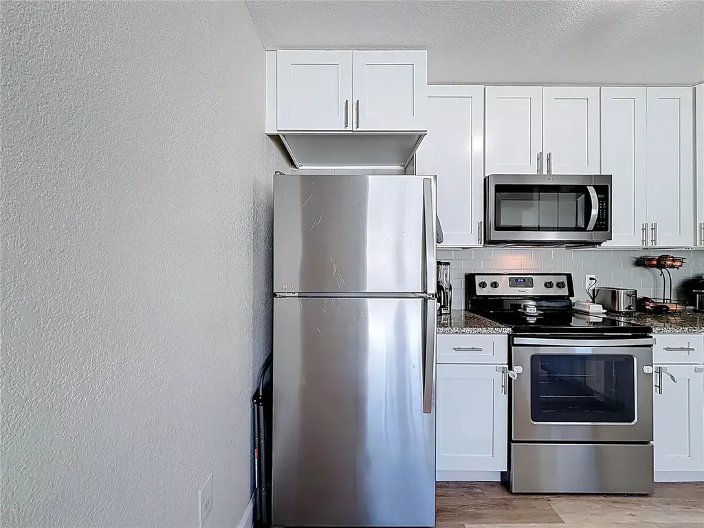 2625 19th Street S St Petersburg FL 33712