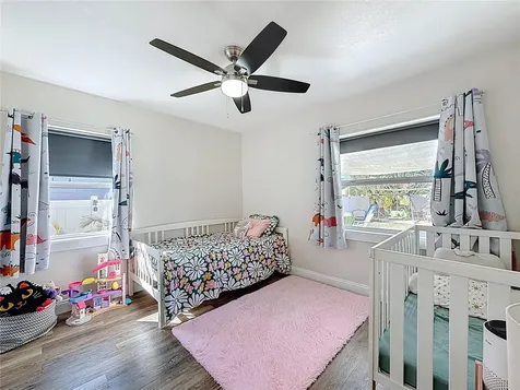 2625 19th Street S St Petersburg FL 33712