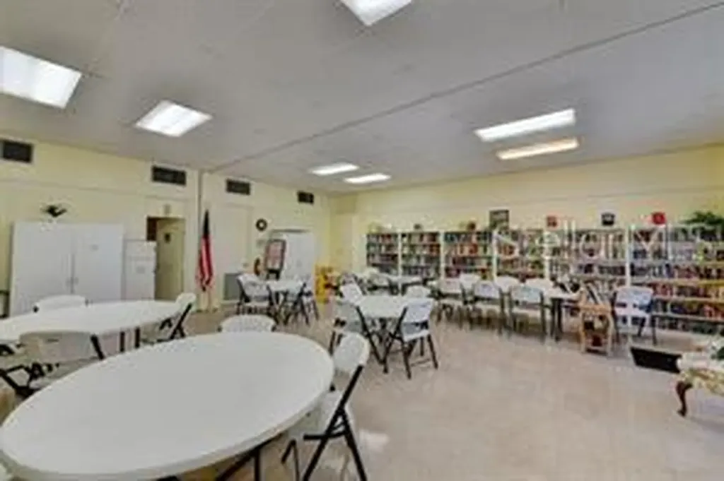 2315 17th Street Lane W Bradenton FL 34205