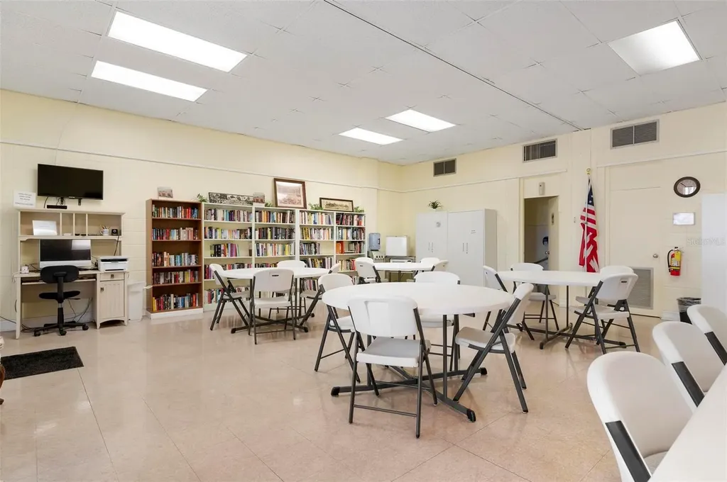 2315 17th Street Lane W Bradenton FL 34205