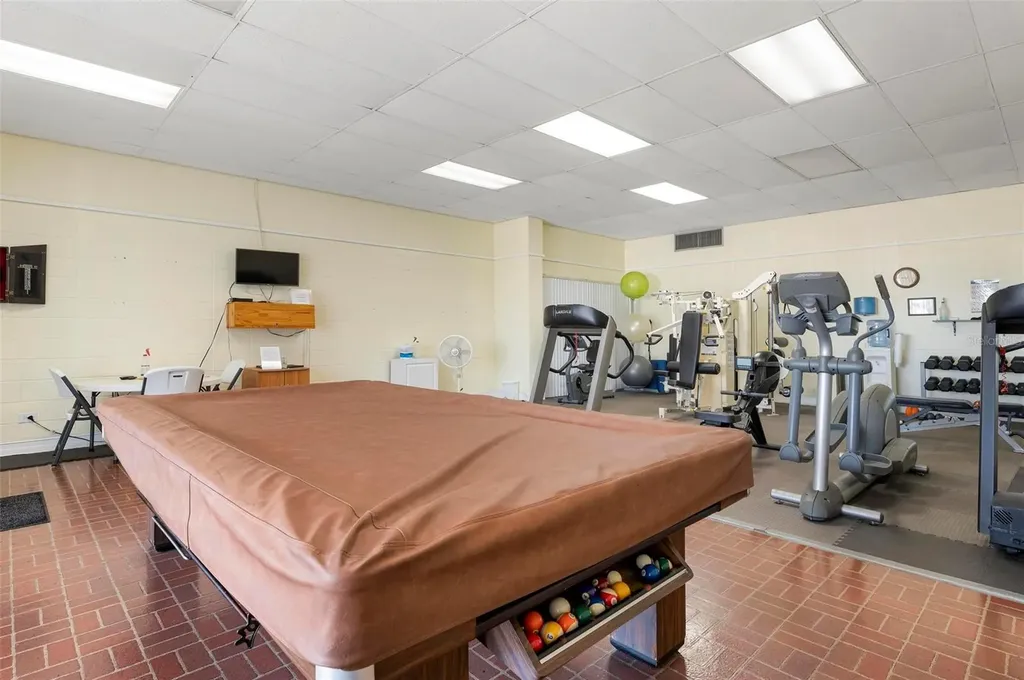 2315 17th Street Lane W Bradenton FL 34205