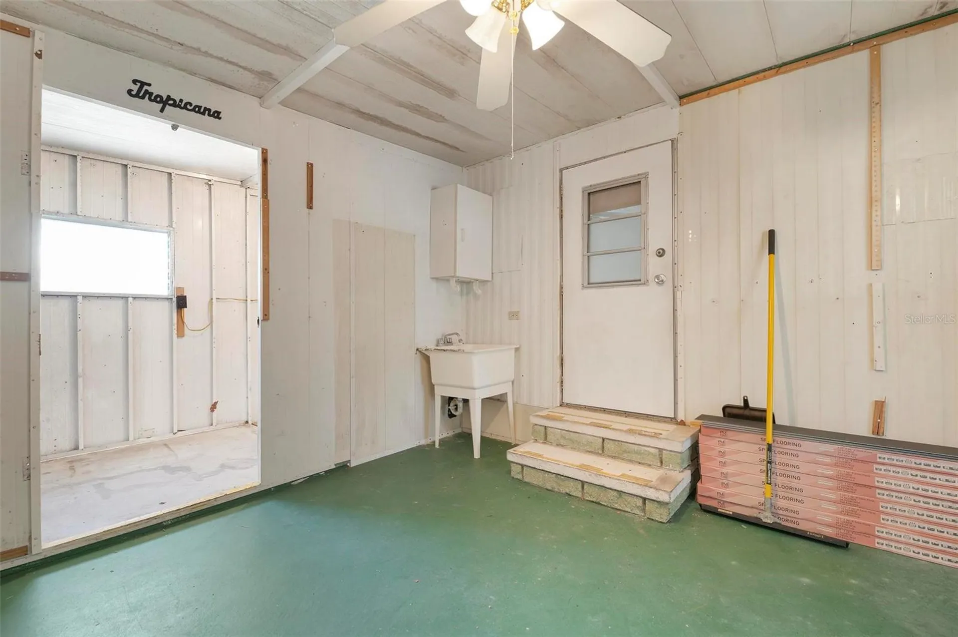 2315 17th Street Lane W Bradenton FL 34205