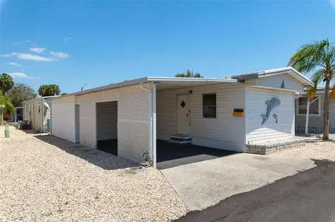 2315 17th Street Lane W Bradenton FL 34205