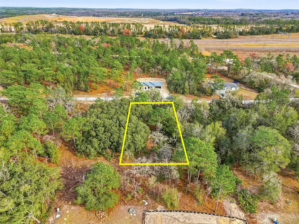 Cayman Road Weeki Wachee FL 34614