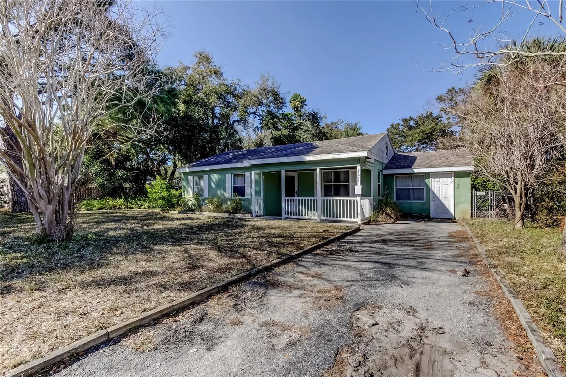 8171 37th Avenue N St Petersburg FL 33710