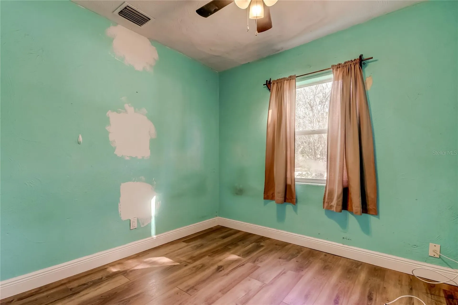 8171 37th Avenue N St Petersburg FL 33710