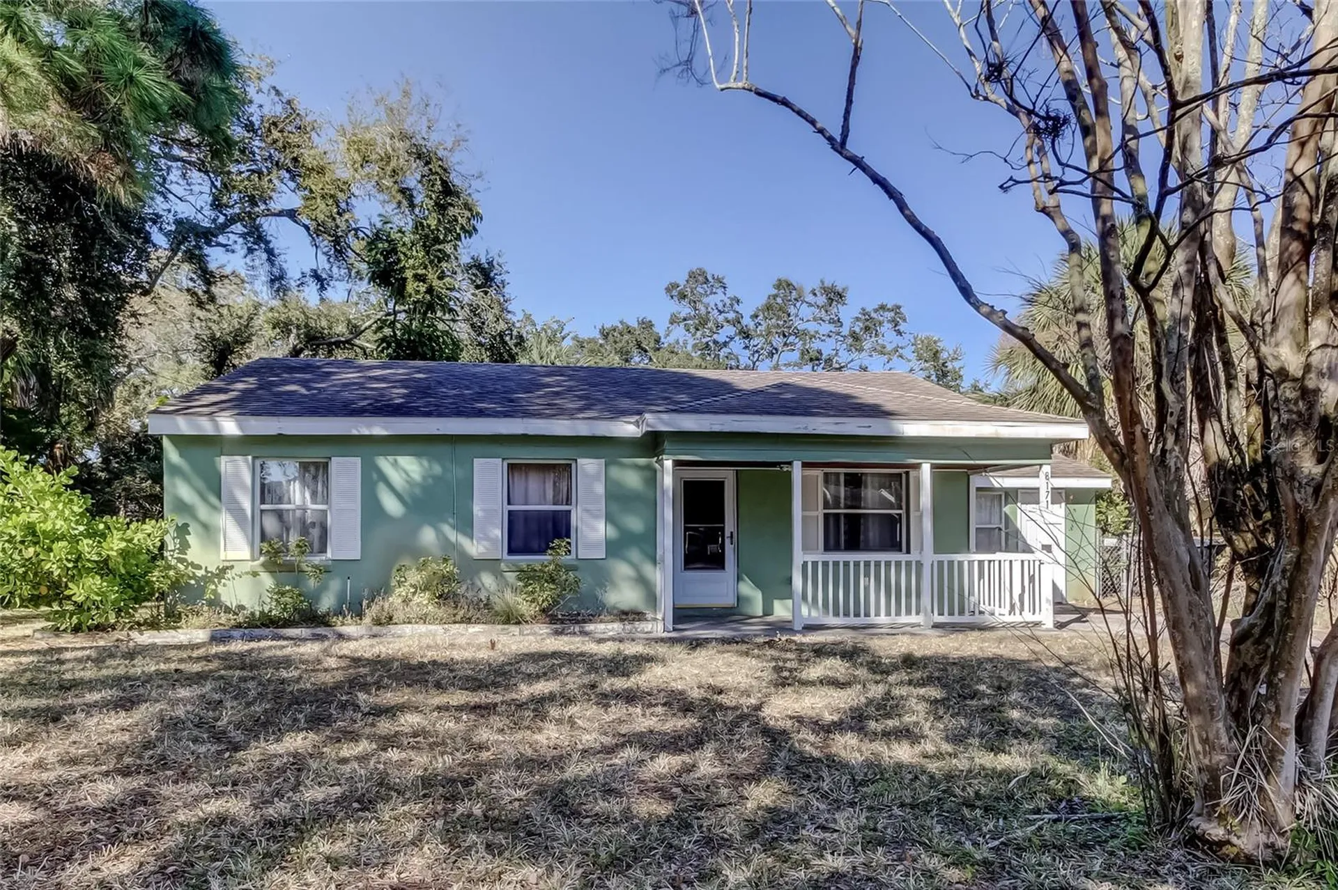 8171 37th Avenue N St Petersburg FL 33710