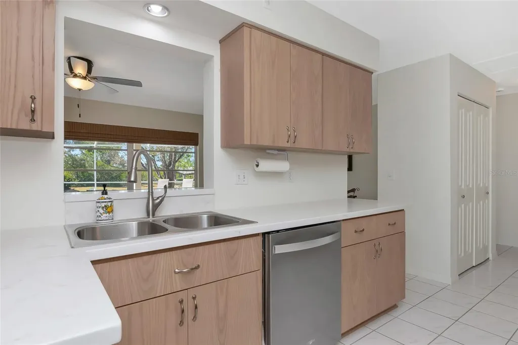 950 Oxford Drive Englewood FL 34223