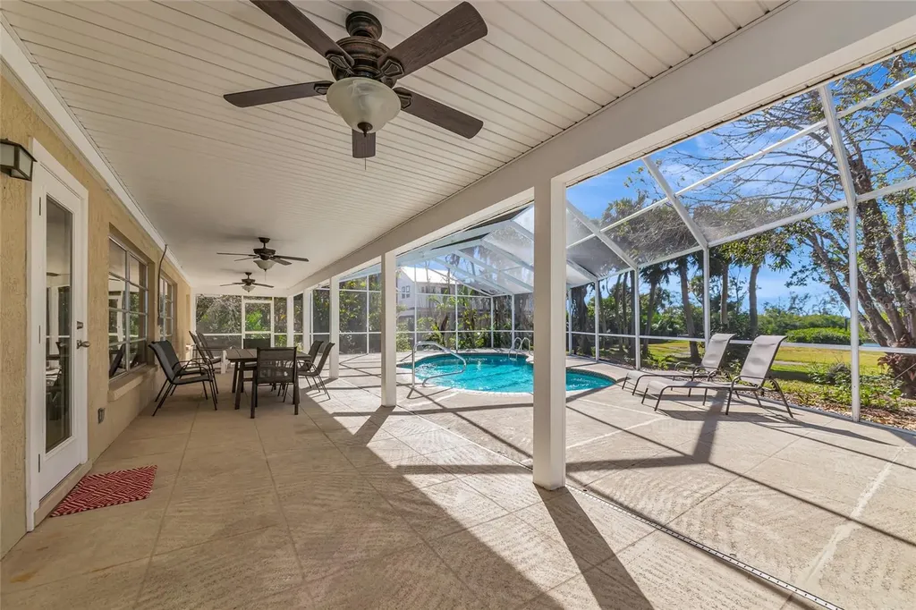 950 Oxford Drive Englewood FL 34223