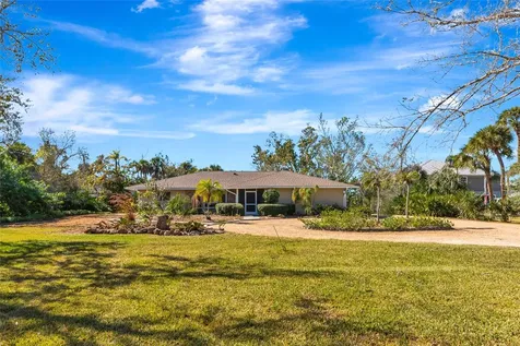 950 Oxford Drive Englewood FL 34223