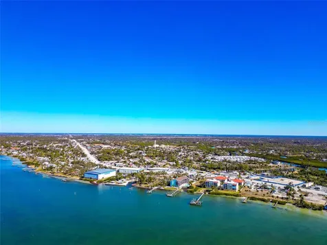 950 Oxford Drive Englewood FL 34223