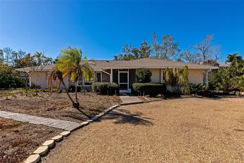 950 Oxford Drive Englewood FL 34223