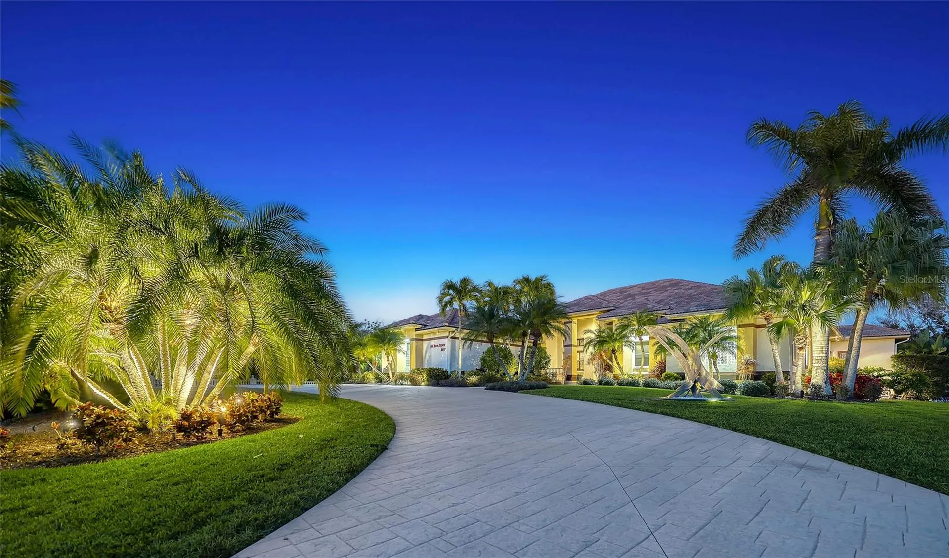 8017 Manasota Key Road Englewood FL 34223