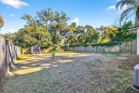 4205 N 15th Street Tampa FL 33610