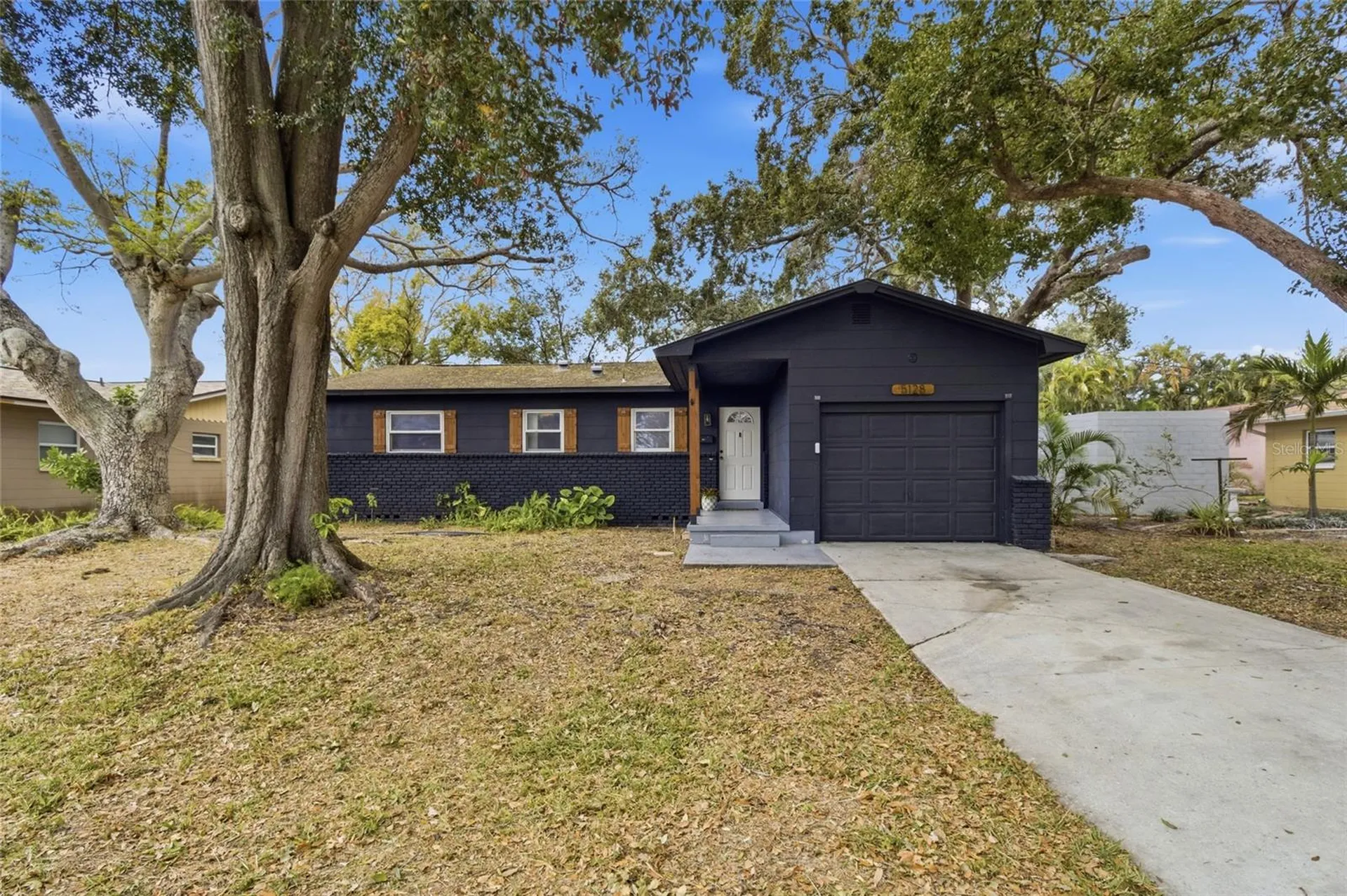 5128 18th Street N St Petersburg FL 33714