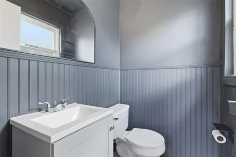 5128 18th Street N St Petersburg FL 33714