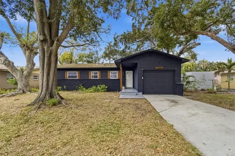 5128 18th Street N St Petersburg FL 33714