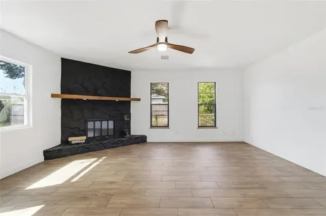 5128 18th Street N St Petersburg FL 33714