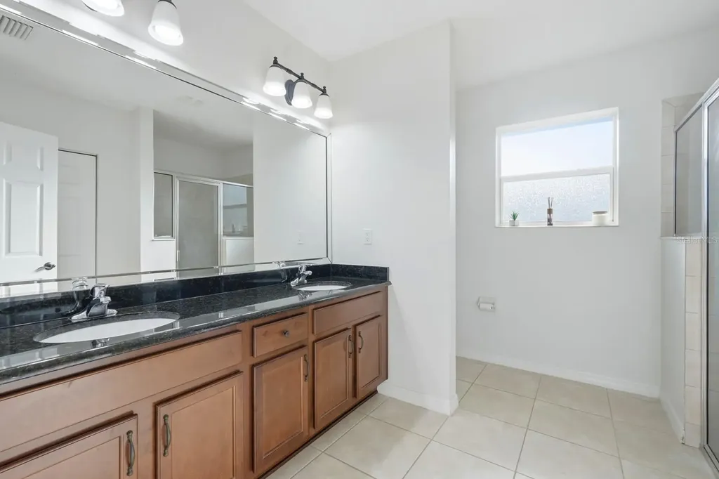 34 Slipper Orchid Trail E Palm Coast FL 32164