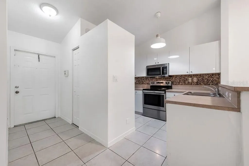 401 NE 1st Court Hallandale Beach FL 33009