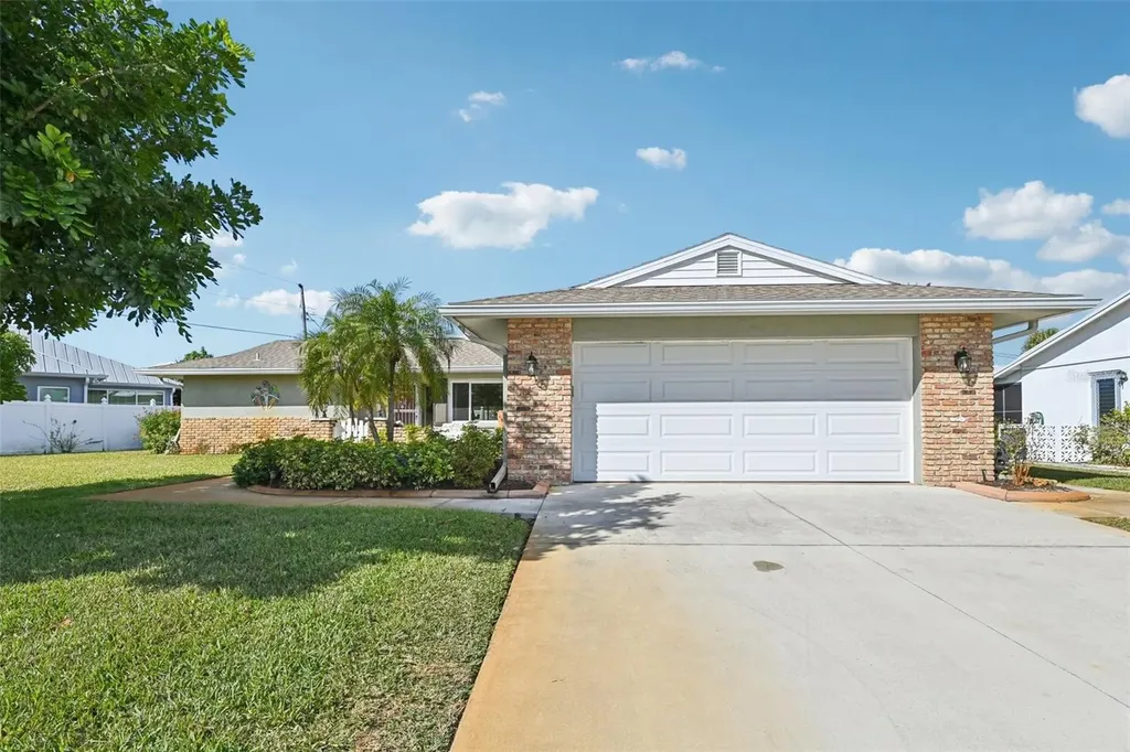 101 Algiers Drive Venice FL 34293