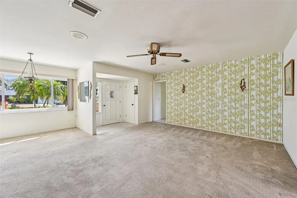 101 Algiers Drive Venice FL 34293