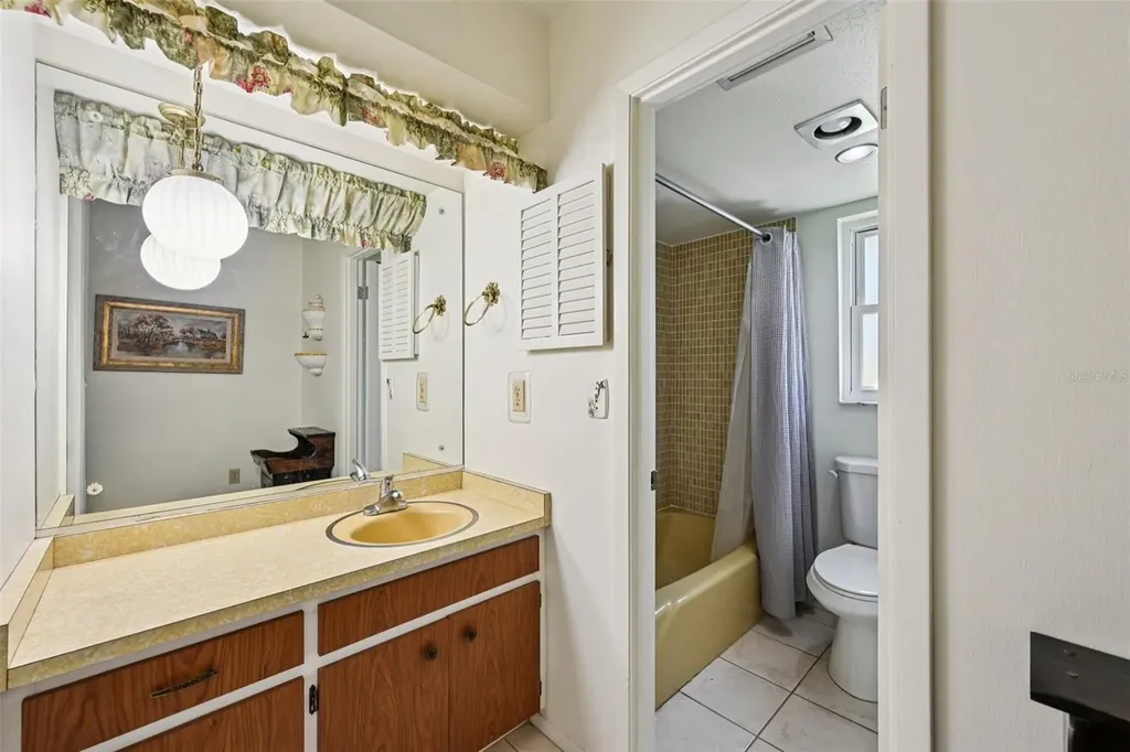 101 Algiers Drive Venice FL 34293