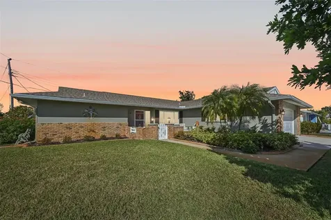 101 Algiers Drive Venice FL 34293