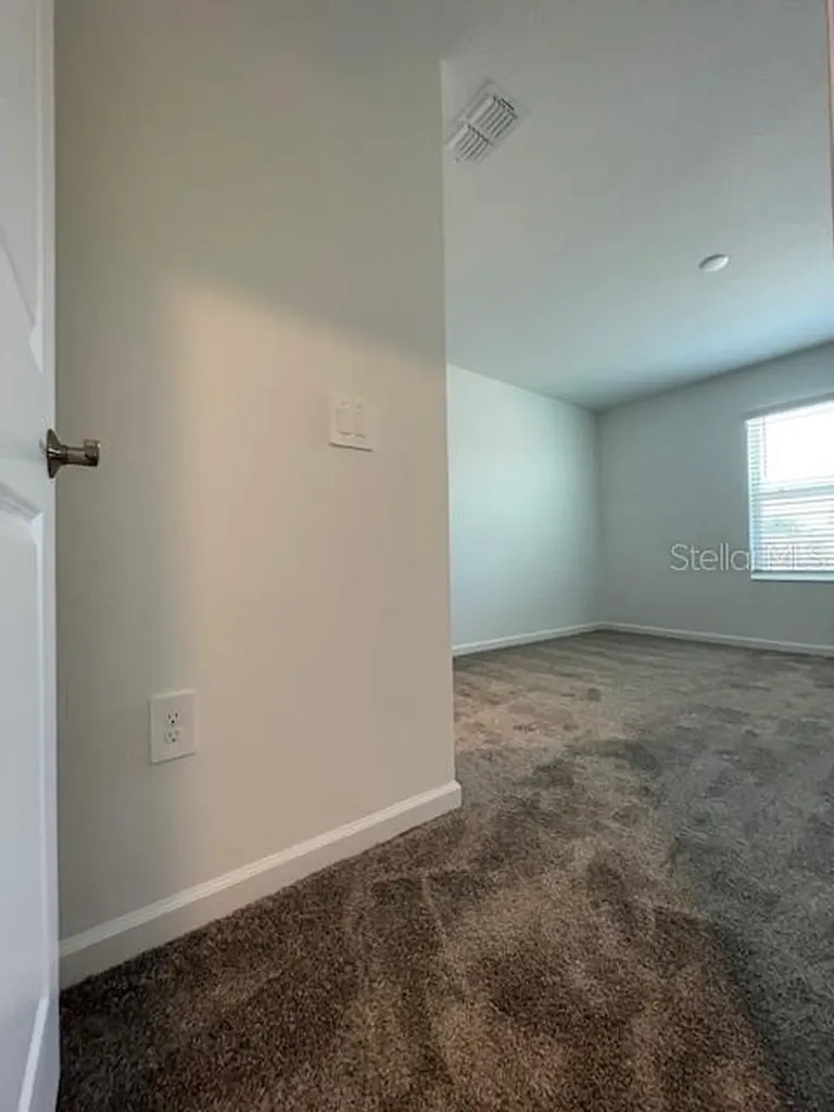 1609 Cross Prairie Parkway Kissimmee FL 34744