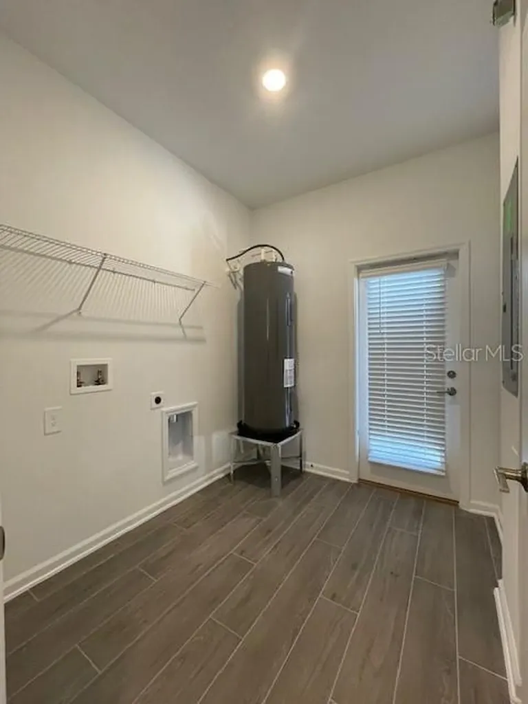1609 Cross Prairie Parkway Kissimmee FL 34744