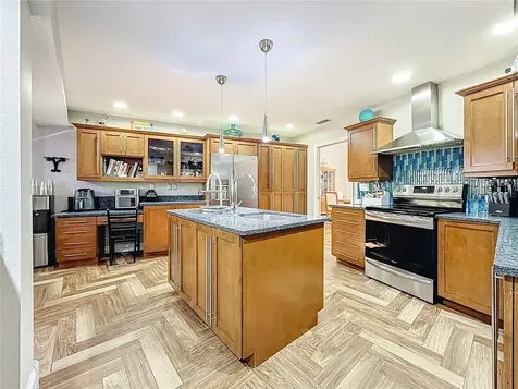 50 Willowood Lane Oldsmar FL 34677