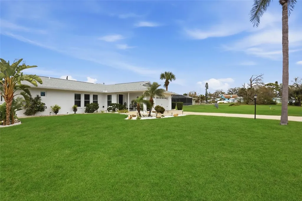 514 Palm Avenue Nokomis FL 34275