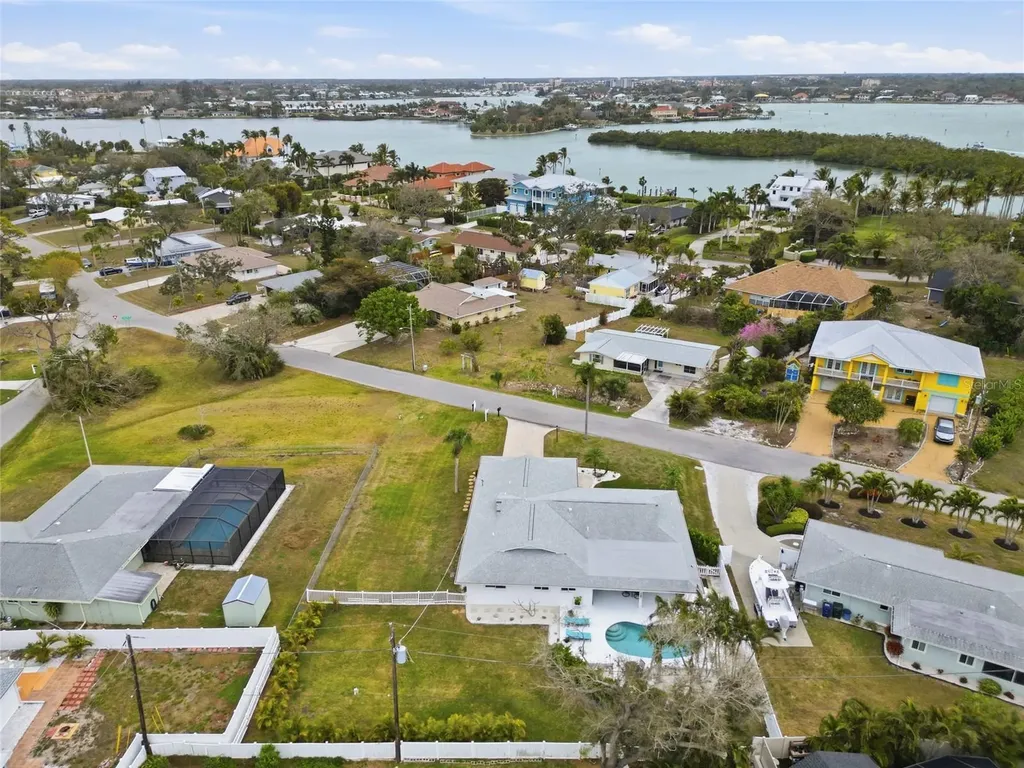 514 Palm Avenue Nokomis FL 34275