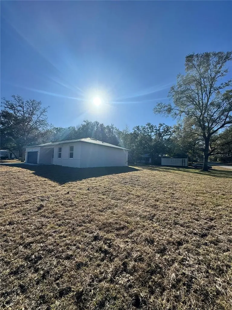 1692 W Alexander Drive Citrus Springs FL 34434