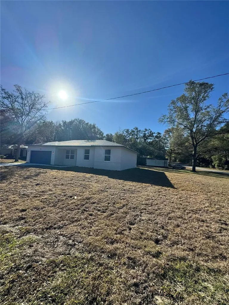 1692 W Alexander Drive Citrus Springs FL 34434