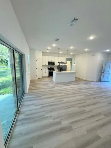1692 W Alexander Drive Citrus Springs FL 34434