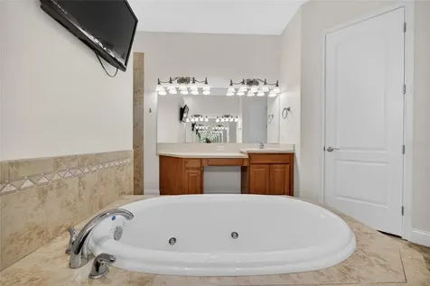 2514 Martucci Seffner FL 33584