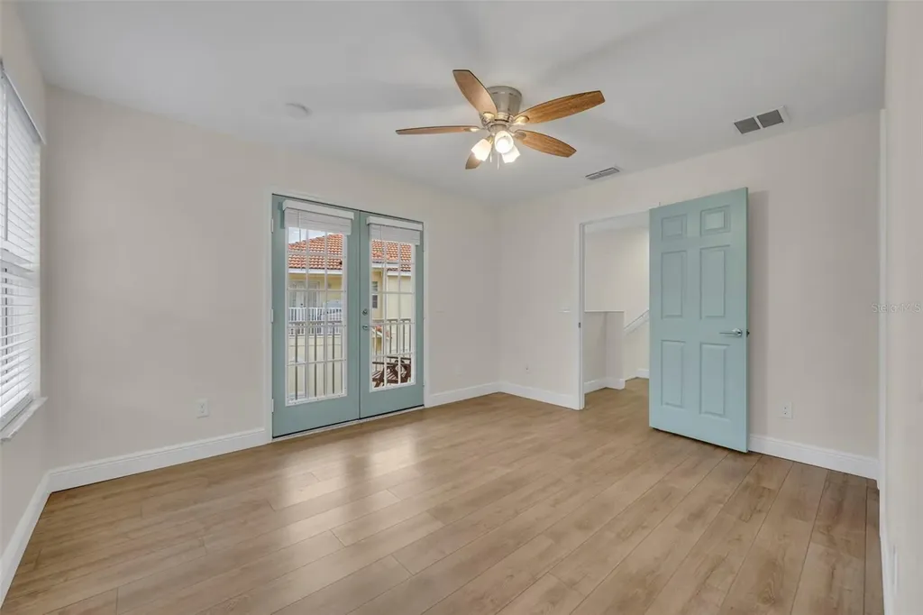 1172 S Beach Circle Kissimmee FL 34746
