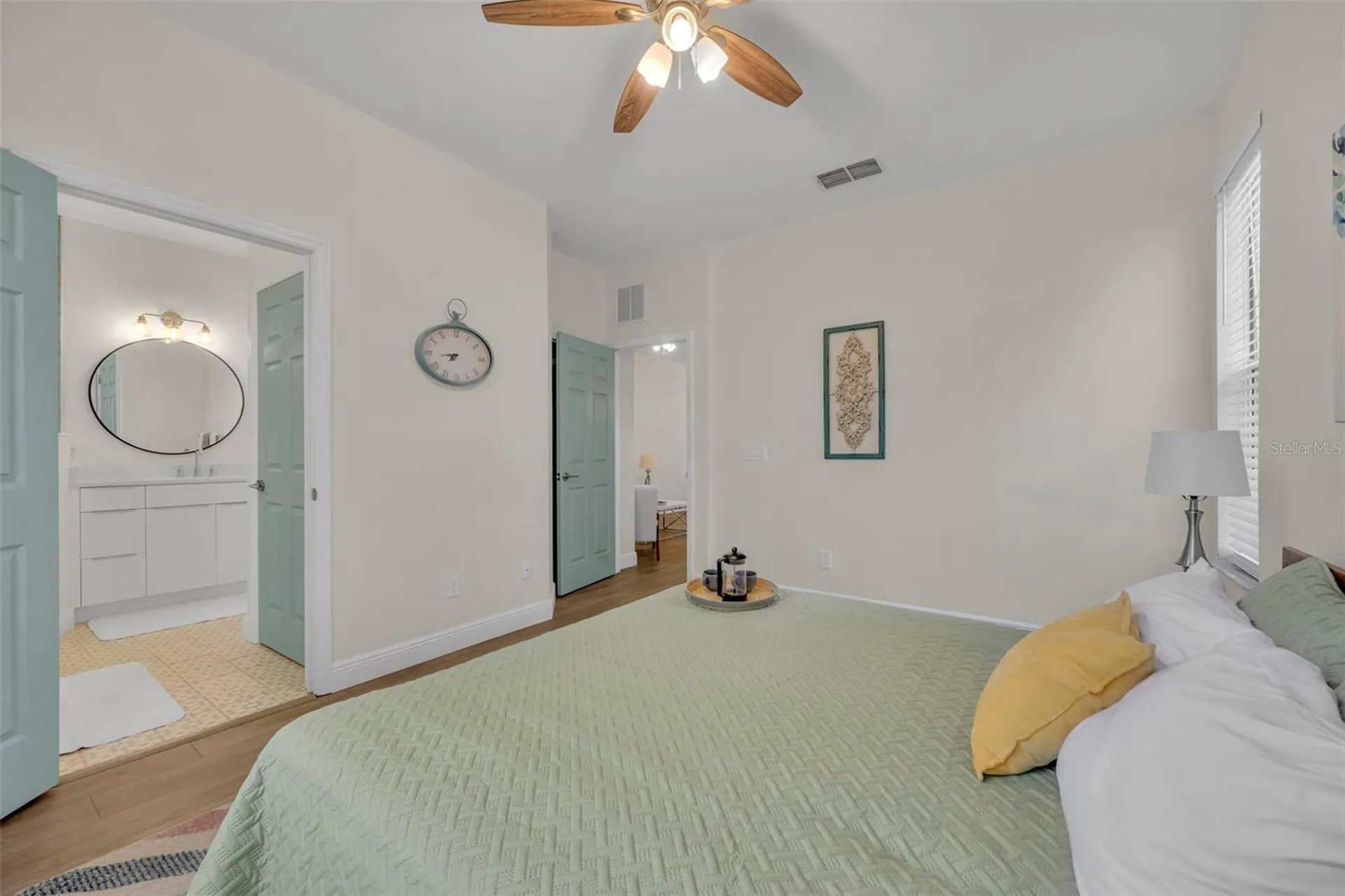 1172 S Beach Circle Kissimmee FL 34746
