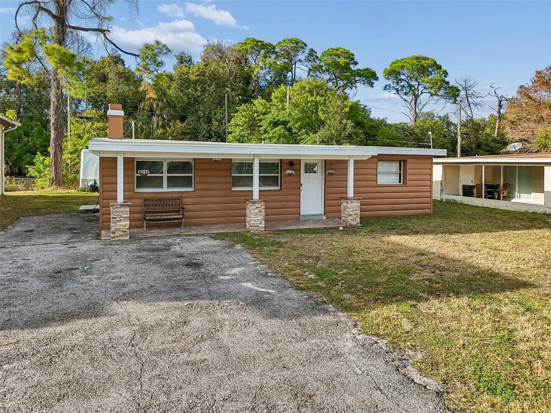 5681 94th Terrace N Pinellas Park FL 33782