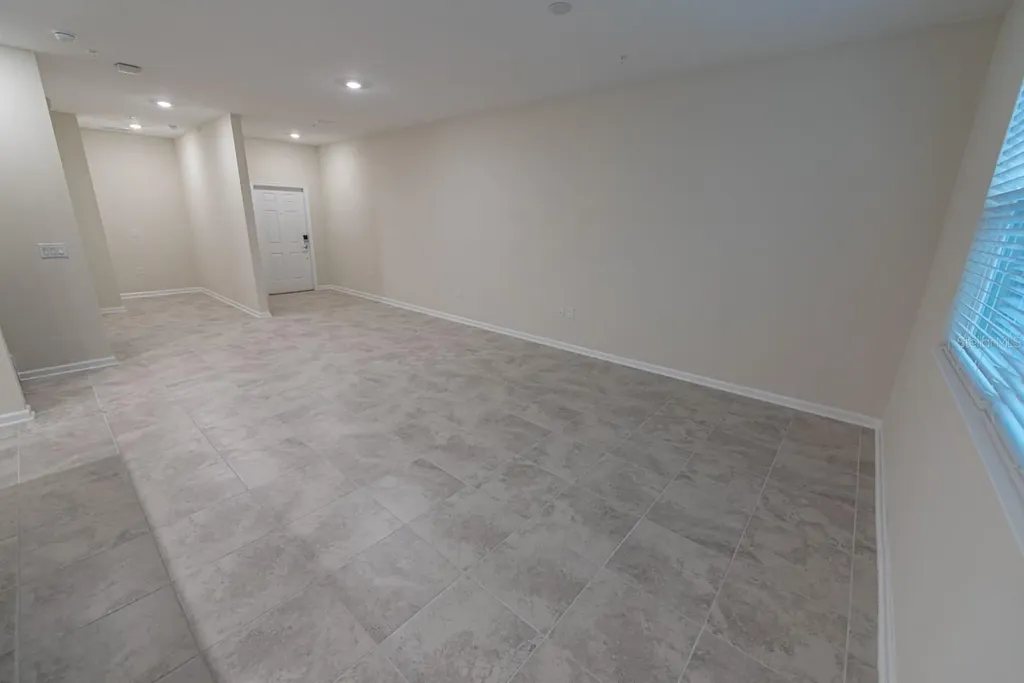 2990 Aqua Virgo Loop Orlando FL 32837