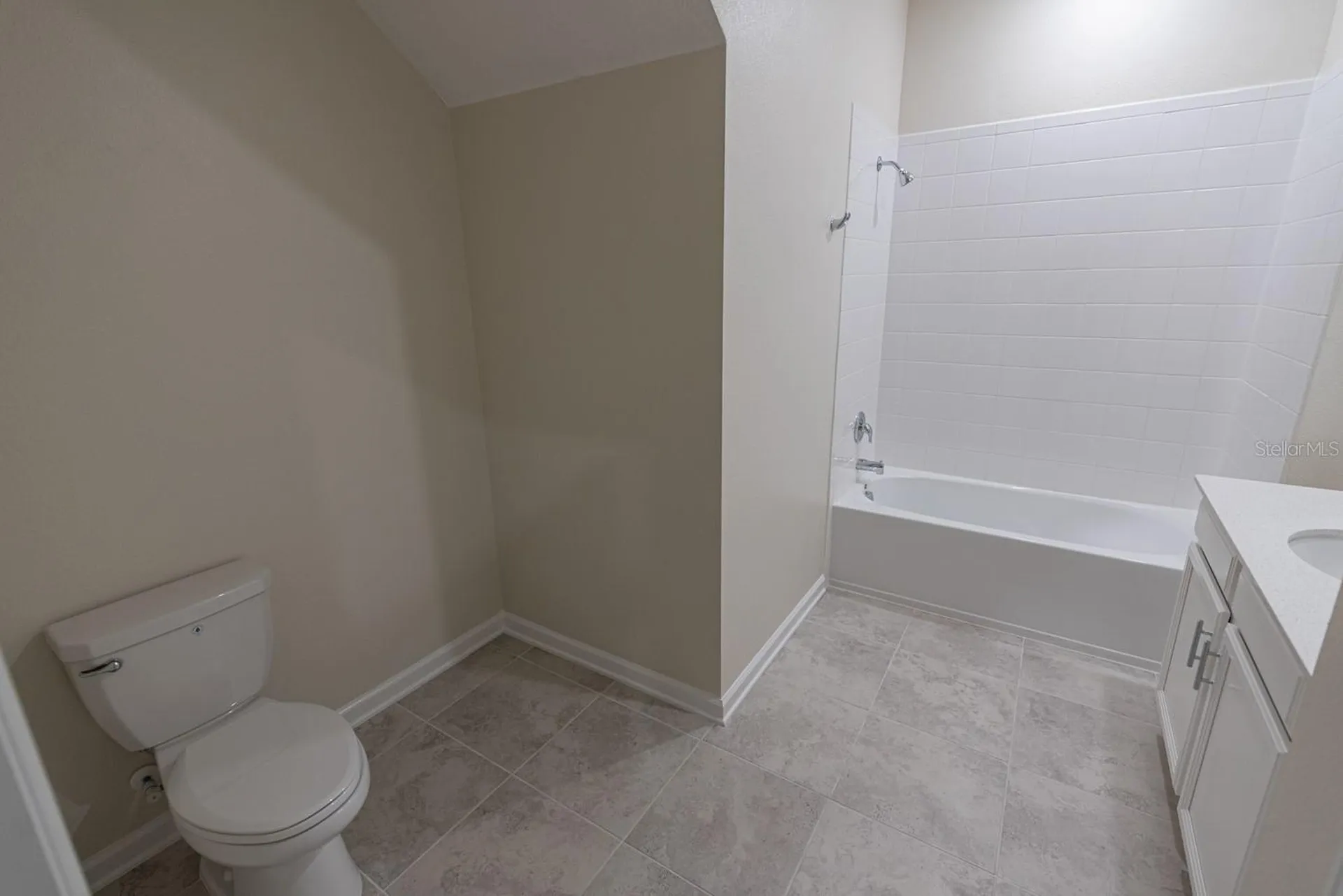 2990 Aqua Virgo Loop Orlando FL 32837